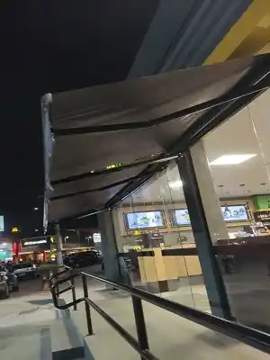Toldos Comerciais de Alta Durabilidade